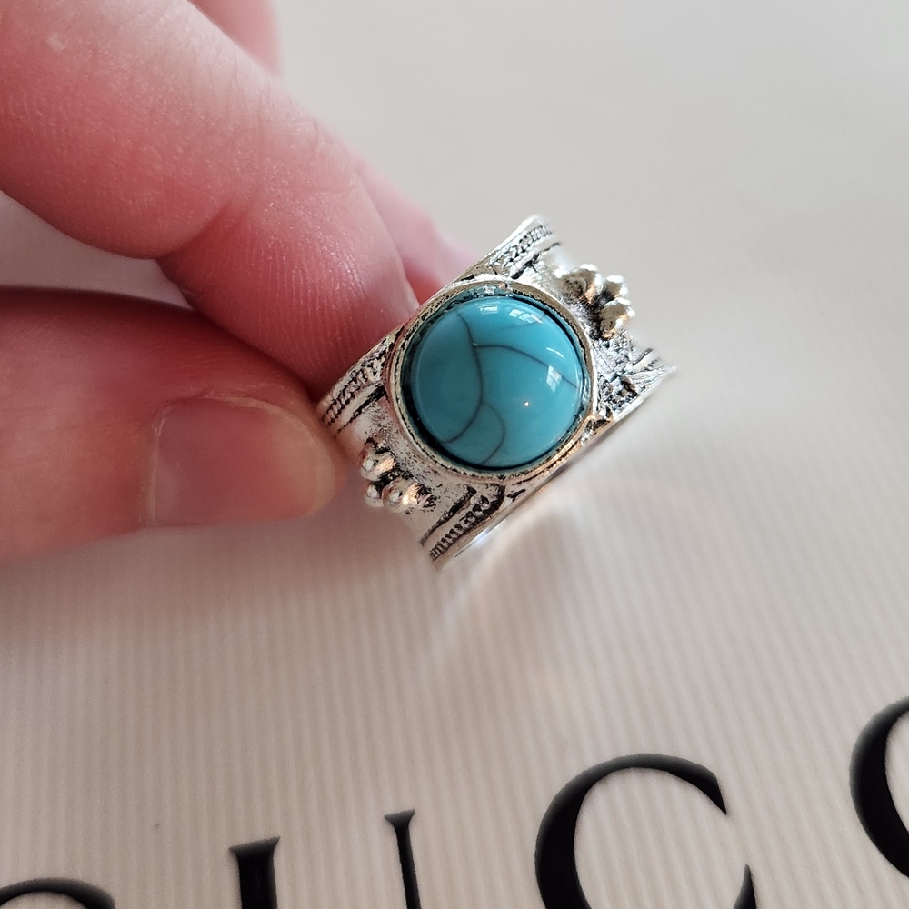 🔷️ Sterling Silver Turquoise Statement Ring Size 6.5